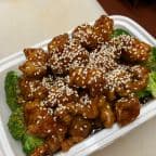 Best Sesame Chicken in Levittown, PA